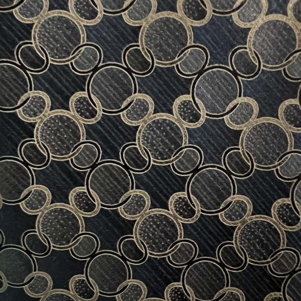 Walt Disney World Mickey Icon Men's Tie Blue/Silver MSRP: $70 (New without Tags) - Picture 3 of 6